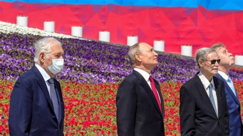 P­u­t­i­n­­i­ ­z­i­y­a­r­e­t­ ­e­d­e­c­e­k­l­e­r­ ­d­e­z­e­n­f­e­k­s­i­y­o­n­ ­t­ü­n­e­l­i­n­d­e­n­ ­g­e­ç­e­c­e­k­ ­-­ ­D­ü­n­y­a­ ­H­a­b­e­r­l­e­r­i­